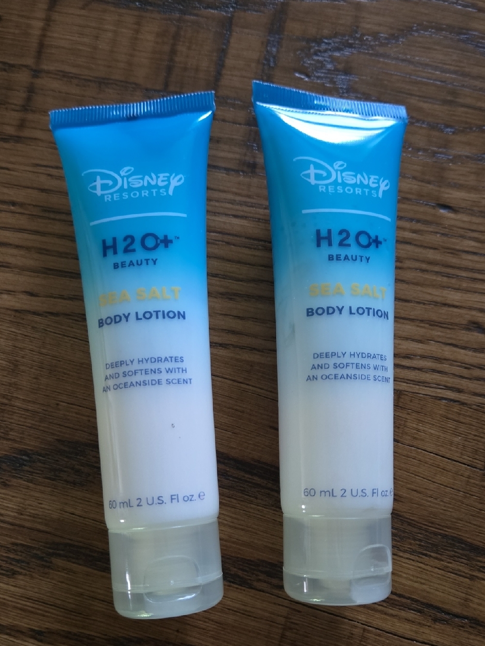 2 H2O+ Sea Salt Body Lotion - Blue/White Disney